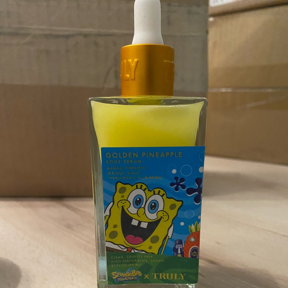 Truly Golden Pineapple Body serum